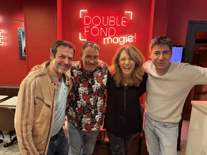 LE DOUBLE FOND : Théâtre bar magique à Paris